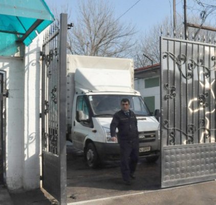 Gardian la Penitenciarul Poarta Albă, condamnat la închisoare